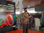 bupati-rembang-abdul-hafidz-saat-membacakan-sambutan-dalam-kegiatan.jpg