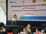 bupati-tegal-umi-azizah-saat-memberikan-sambutan.jpg