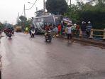 bus-po-haryanto-mengalami-kecelakaan-tunggal-di-wilayah-kecamatan-bojong.jpg