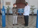 dedy-yon-bantuan-tabung-oksigen-bi.jpg