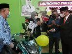 fadia-arafiq-bupati-pekalongan-vaksinasi-massal-hadiah-sepeda-gunung.jpg