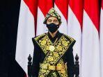 presiden-joko-widodo-mengenakan-pakaian-adat-khas-ntt-jokowi.jpg