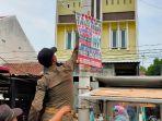 sapol-pp-kota-tegal-spanduk-dan-reklame-liar.jpg