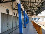 sejumlah-kios-di-dalam-terminal-tipe-a-pemalang-nampak-tutup-di-tengah-sepinya.jpg