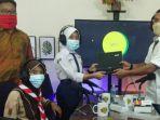 smartphone-dan-laptop-bupati-batang-wihaji.jpg