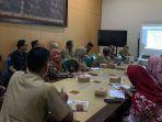 sosialisasi-sekaligus-technical-meeting-LCC-Kadarkum.jpg