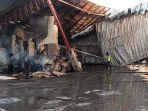 update-kebakaran-pabrik-kertas-kudus.jpg