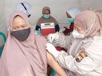 vaksinisasi-untuk-ibu-hamil-di-halaman-mapolres-pekalongan-kota.jpg