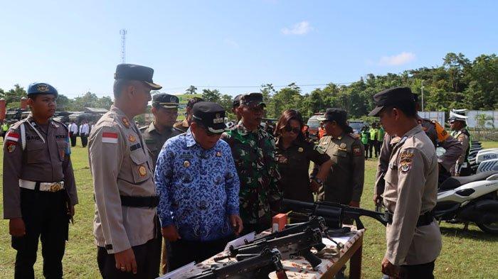 Amankan Pemilu, Polres Keerom Gelar Pasukan: Ini Pesan Kapolres Christian Aer