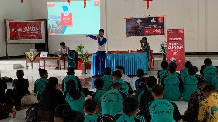 Astra Motor Papua Gelar Roadshow Gen-Z di SMAN 3 Jayapura: Safety Riding hingga Service Murah