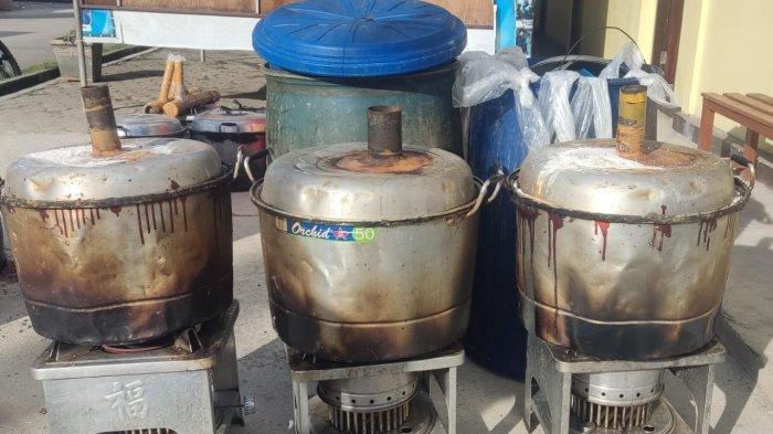 Polisi Razia Tempat Pembuatan Miras di Wamena, Barbut dari Tiga Lokasi Berbeda Disita