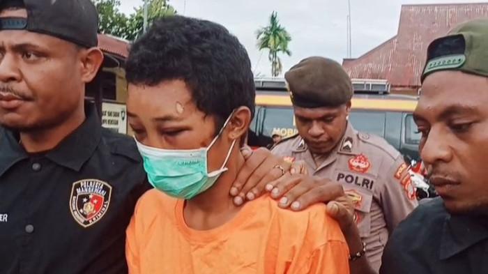 PEMBUNUHAN DI MANOKWARI - Yahya, pelaku pembunuhan disertai mutilasi istri pegawai pajak, AGT di Manokwari, Papua Barat. 