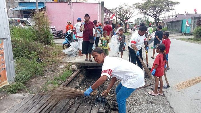 Warga Kampung Nawaripi Antusias Ikut Bakti Sosial PTFI