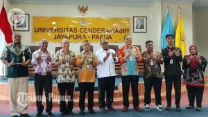 AMA-Universitas-Cenderawasih-Uncen-bersama-PT-Salasa.jpg