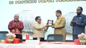 ARGAAN-Wakil-Menteri-Dalam-Negeri-Ribka-Haluk.jpg