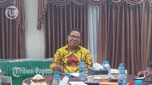 DA-PAPUA-Ketua-Sinode-GKI-di-Tanah-Papua-Pdt-Andris.jpg