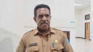 Kepala-Dinas-Perdagangan-Kabupaten-Jayapura-Theopilus-Tegai-dc.jpg