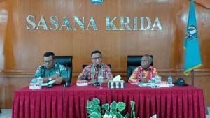NG-PAD-Plt-Sekda-Biak-Numfor-Zacharias-L-Mail.jpg