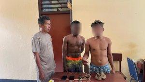 NGEDAR-GANJA-FM-28-warga-Pasar-Ham.jpg