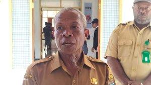 Pelaksana-Harian-Plh-Sekda-Kabupaten-Yapen-Edi-Mudumi-s.jpg