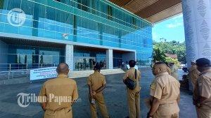 Solidaritas-ASN-Papua-kembali-menggelar-aksi-da.jpg