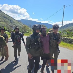 a-Kabupaten-Puncak-Jaya-Papua-Tengah-Dok-Satgas-Damai-Cartenz.jpg