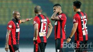 boaz-solossa-d-lapangan.jpg