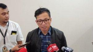 direktur-eksekutif-amnesty-international-indonesia-usman-hamid.jpg