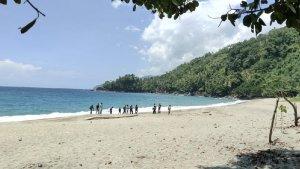 papua/pantai-marekisi-mareyepa-distrik-depapre.jpg