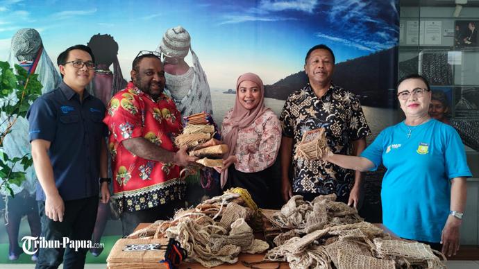 021122023-Noken_Papua.jpg