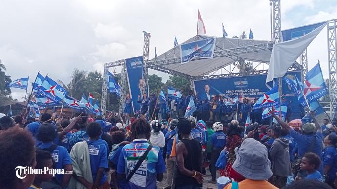 07022024-Demokrat_di_Timika.jpg
