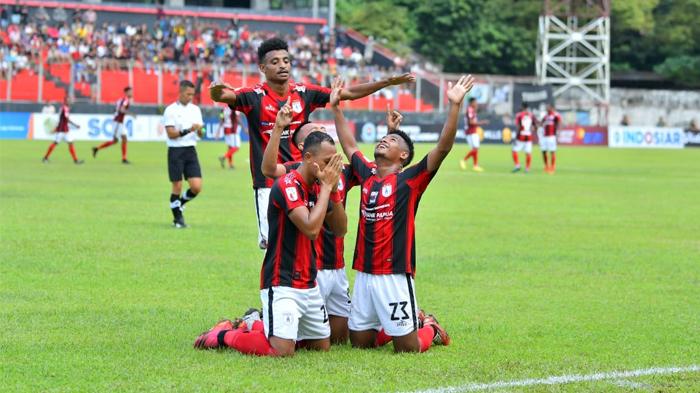 10092022-Sulut_United_vs_Persipura-3.jpg