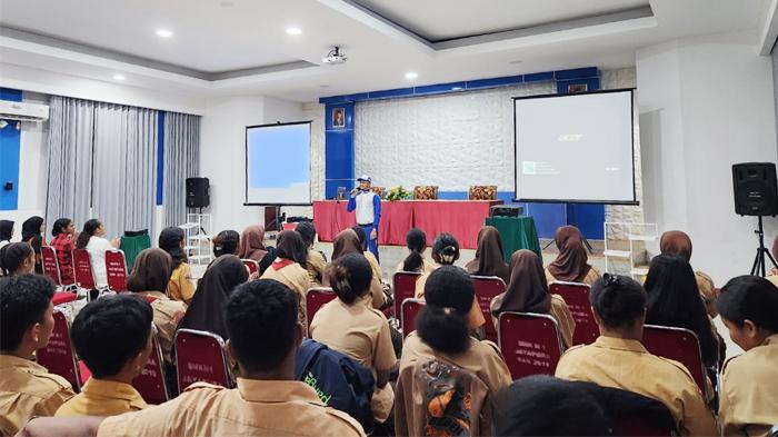 Astra Motor Papua Kembali Gelar Sosialisasi Safety Riding Kitong Bangga Menjadi Generasi Cari_Aman