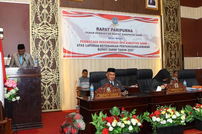 BERITA FOTO: Pj Bupati Sarmi Serahkan dan Sampaikan LKPJ Tahun Anggaran 2023 kepada DPRD - 15072024-lpkj-3.jpg