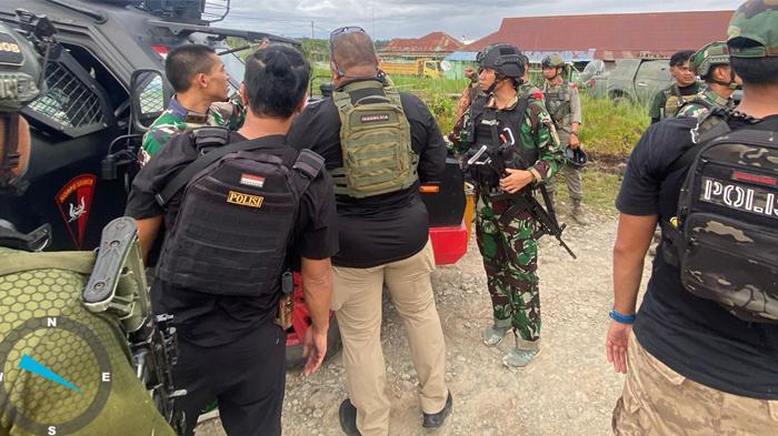 Pecatan TNI Gabung KKB, Yotam Bugiangge Memasuki Nduga: Kontak Tembak Pecah