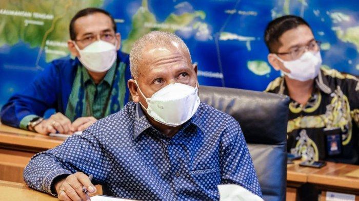 Mathius Awoitauw dan Sandiaga Uno Bahas Agenda FDS dan Kongres AMAN 2022 di Jakarta