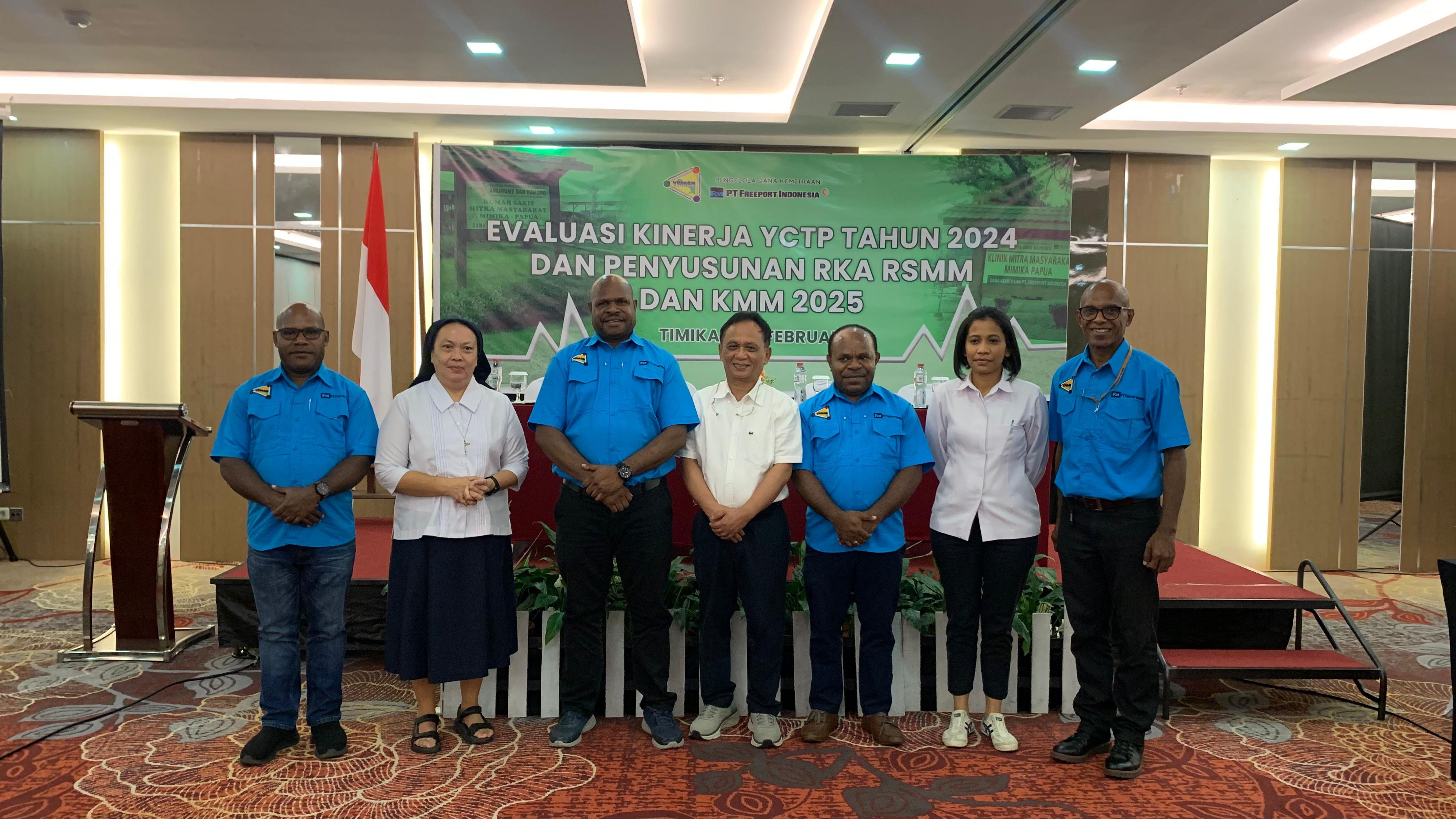 YPMAK Evaluasi Kinerja Yayasan Caritas Timika Papua