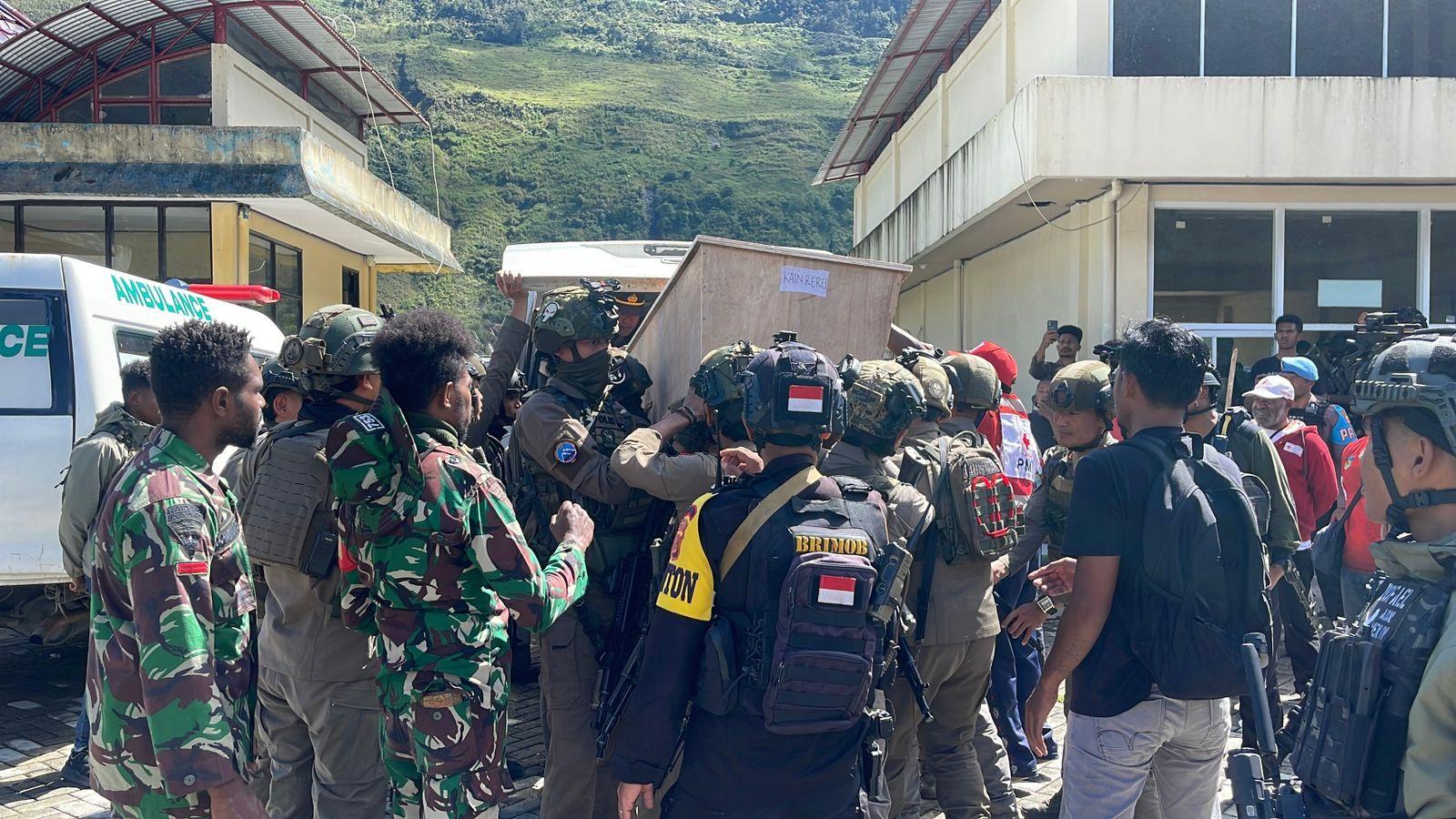 ASI-Dua-personel-Satgas-Operasi-Dam.jpg