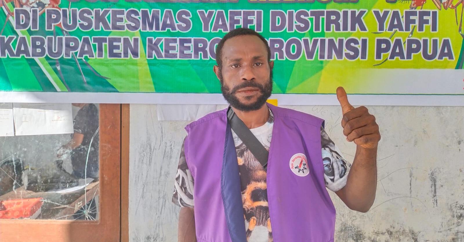 Cerita Frengky Pangguem, Masuk dan Keluar Hutan Papua Demi Lawan Malaria