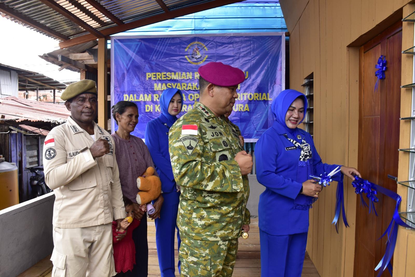 Dankodaeral X Resmikan Rumah PNS Klaudius Fonataba di Kampung Nelayan Hamadi