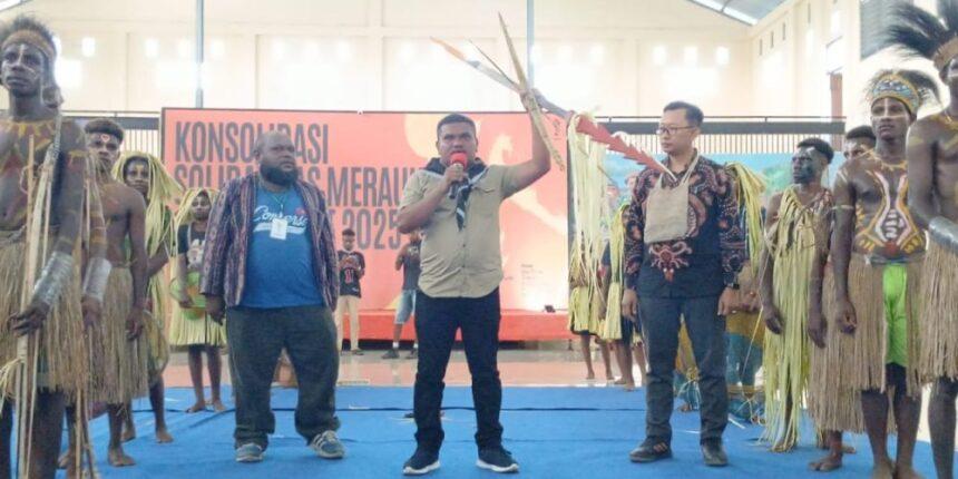 KAN-LINGKUNGAN-Direktur-LBH-Papua.jpg