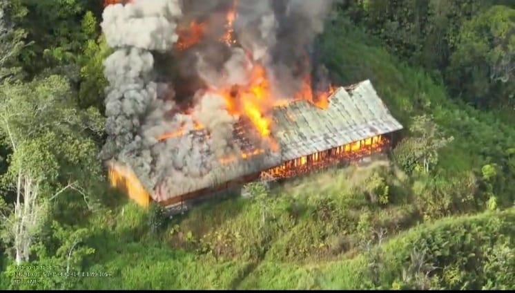 KKB Papua Bakar Gedung SMPN Kiwirok di Kabupaten Pegunungan Bintang 