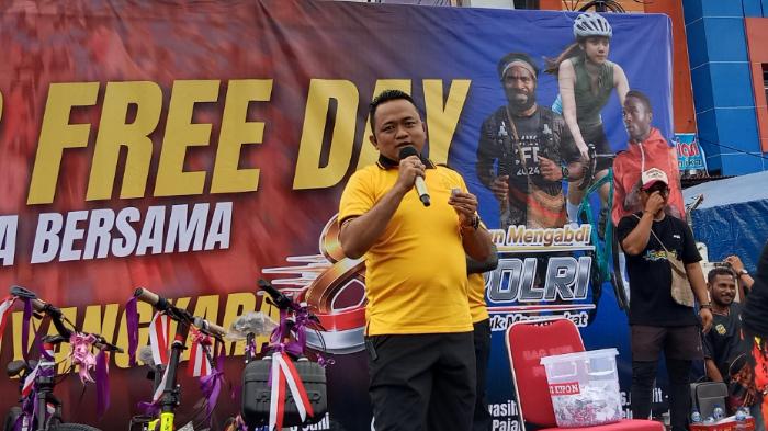 Kapolres-Mimika-AKBP-Billyandha-Hildiario-Budiman-Sabtu-1362026.jpg