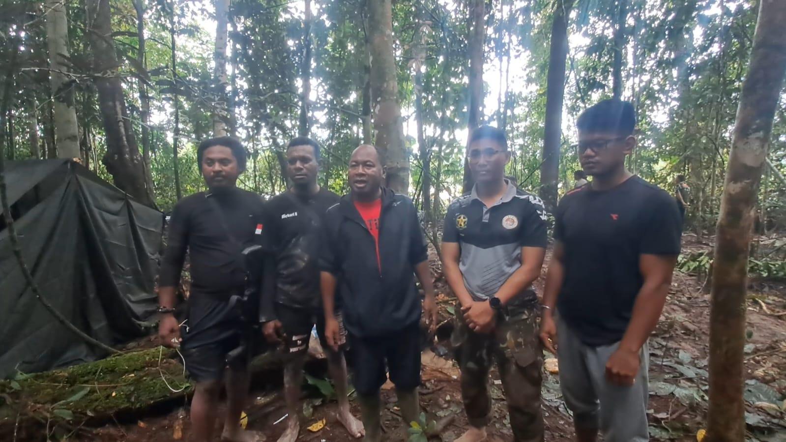 Ketua-Komnas-HAM-di-Hutan.jpg