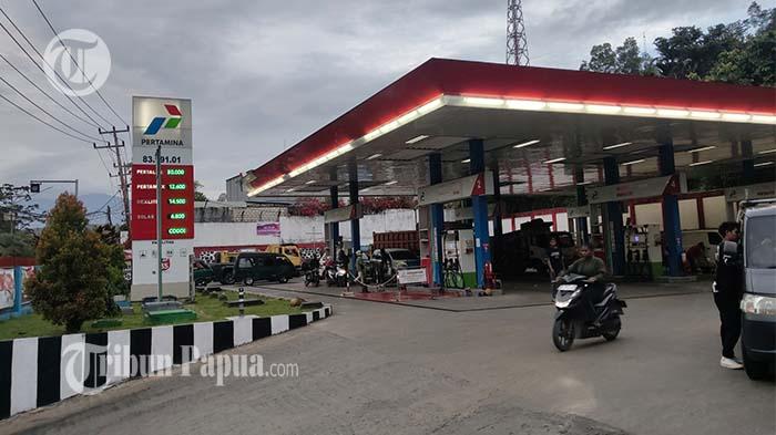 N-BBM-Pelayanan-di-Stasiun-P.jpg