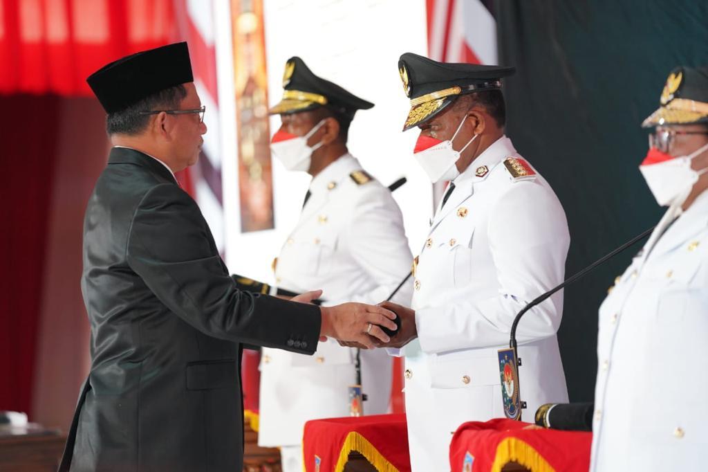 Nikolaus-Kondomo-resmi-jadi-penjabat-Pj-Gubernur-Papua-Pegunungan.jpg