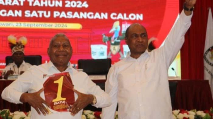 Pasangan-calon-gubernur-Papua-Barat-Dominggus-M.jpg