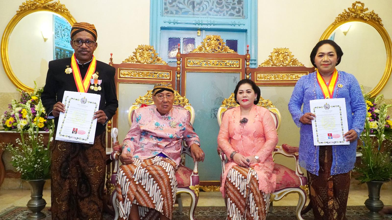 Penganugerahan-Keraton-Surakarta.jpg