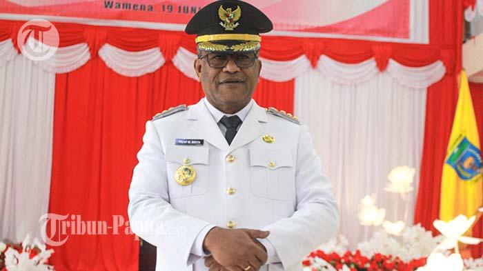 Penjabat-Bupati-Jayawijaya-Thony-M-Mayordhgre.jpg