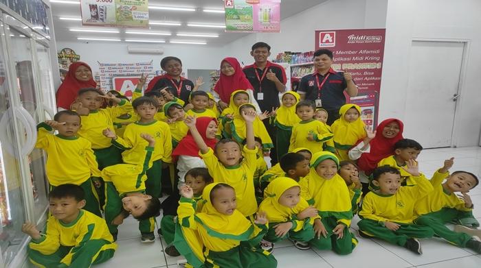 Perlombaan-ini-dipusatkan-di-tiga-Toko-Alfamidi-di-Kota-Jayapura_234.jpg